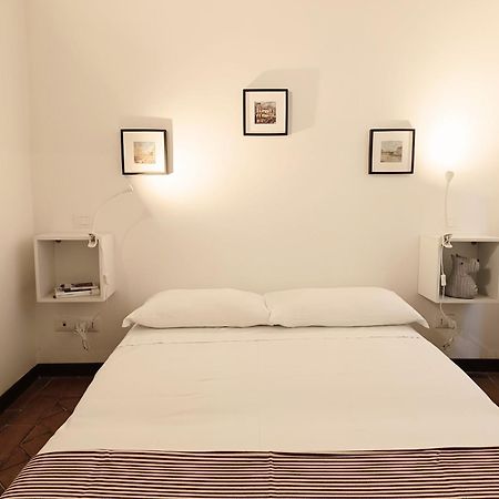 Piccolo Trevi Suites Roma Exterior foto