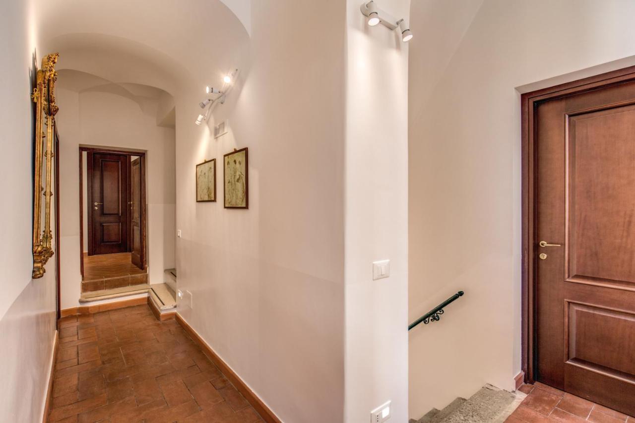 Piccolo Trevi Suites Roma Exterior foto