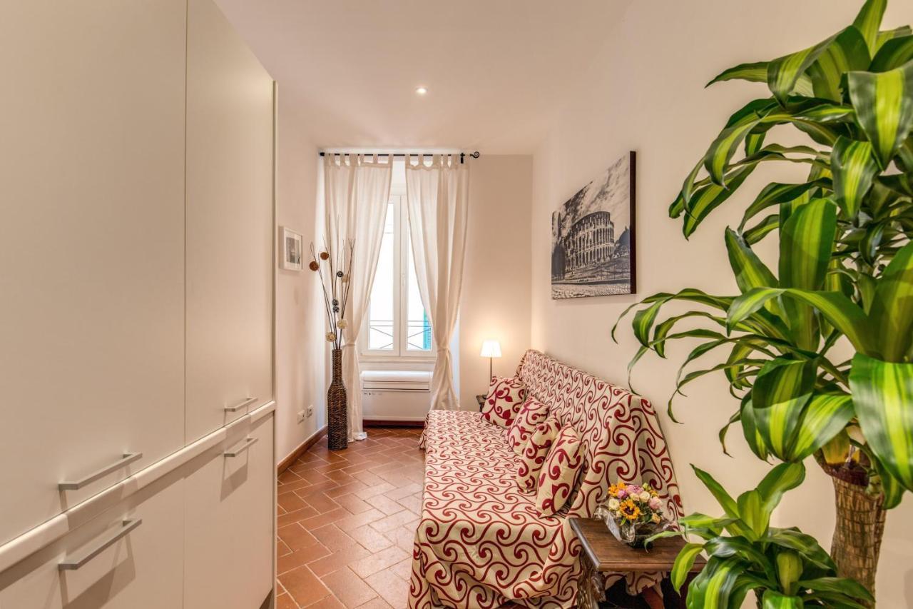 Piccolo Trevi Suites Roma Exterior foto